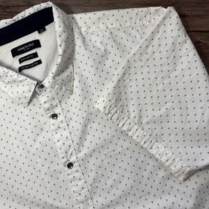 Kenneth Cole White and Black Patterned Casual Shirt
